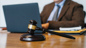 milletlerarasi-usul-hukukunda-dava-etmeme-emrine-anti-suit-injunction-ingiliz-hukuku-bruksel-konvansiyon-rejimi-ve-turk-hukuku-cercevesinde-genel-bir-bakis-1